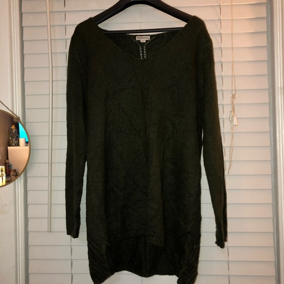 ‼️SOLD‼️Olive Green Long Sweater w/ Detailed Back - Picture 2 of 4